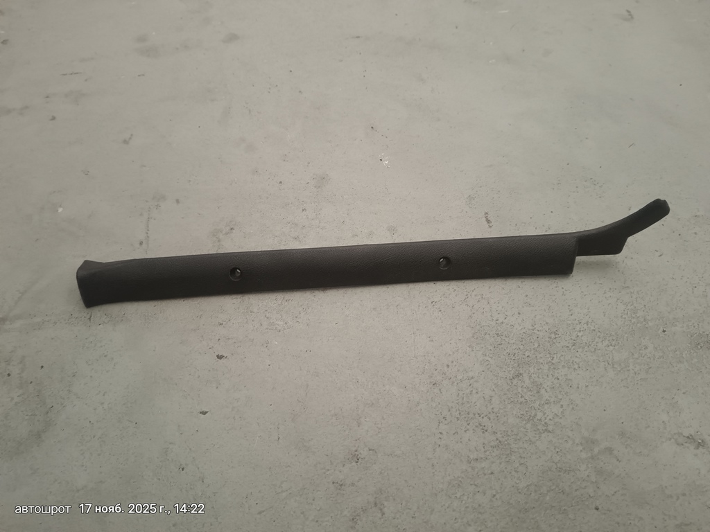 Land Rover Defender I (1983—2007) для Накладка на стойку лобового стекла левая