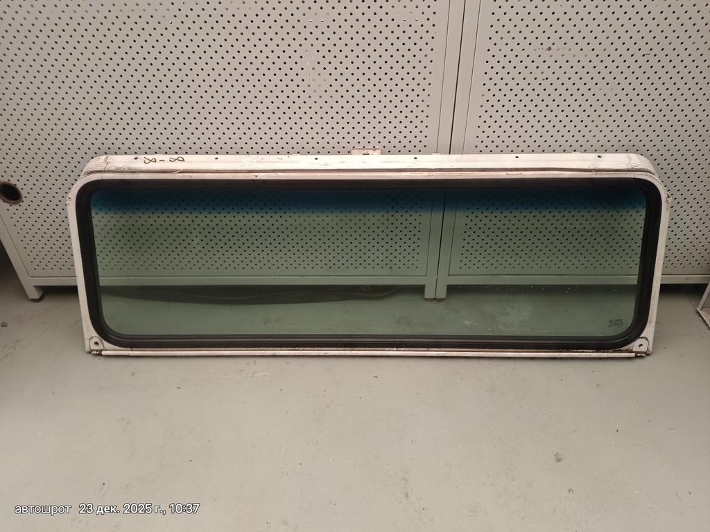 Land Rover Defender I рестайлинг (2007—2016) для Рамка стекла лобового