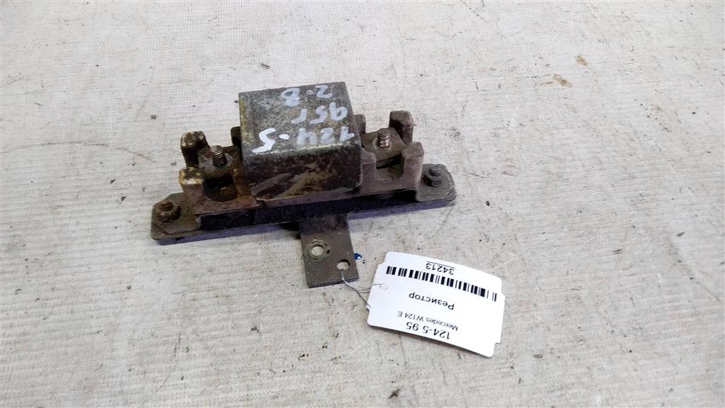 Mercedes-Benz E-класс W124/S124/C124/A124 (1984—1997) для Резистор