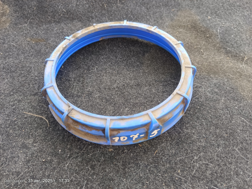 Peugeot 107 I рестайлинг (2009—2012) для Гайка топливного насоса