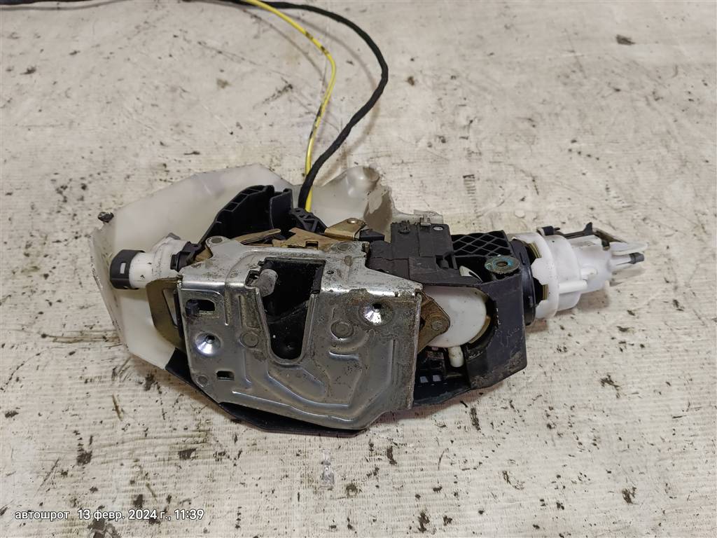 Mercedes-Benz S-класс W220 (1998—2005) для Замок двери задней левой