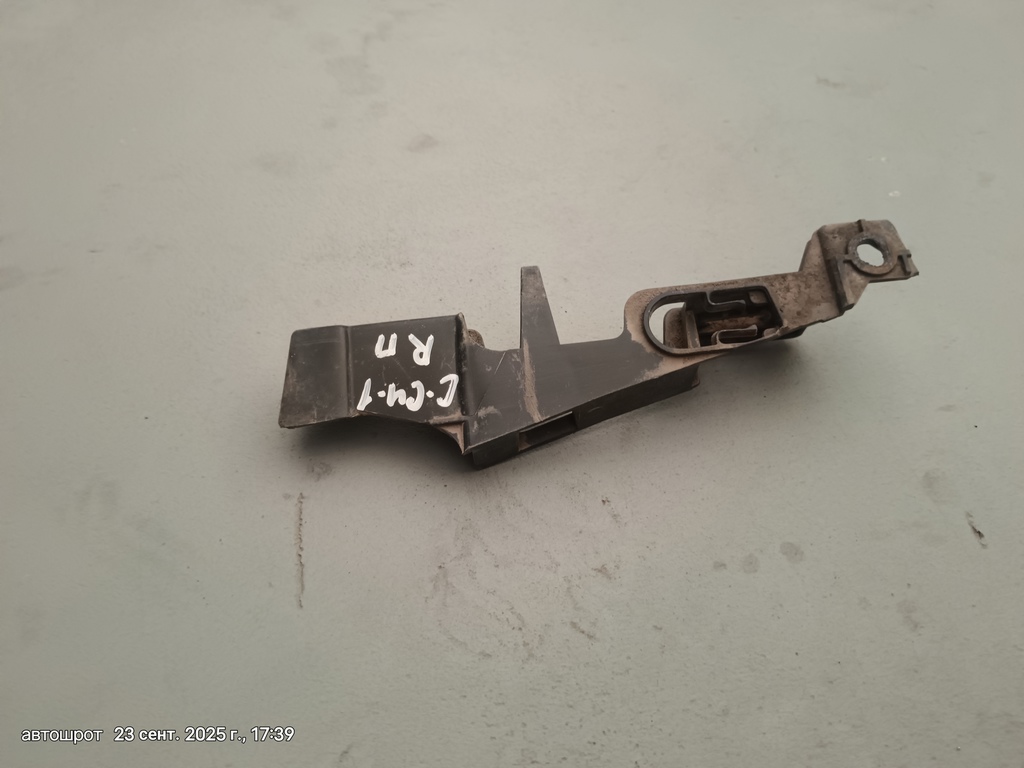 Citroen C4 I (2004—2014) для Крепление бампера переднего левое