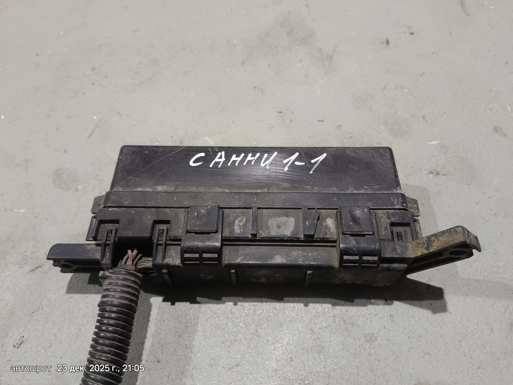 Nissan Sunny B14 (1994—1999) для Блок предохранителей