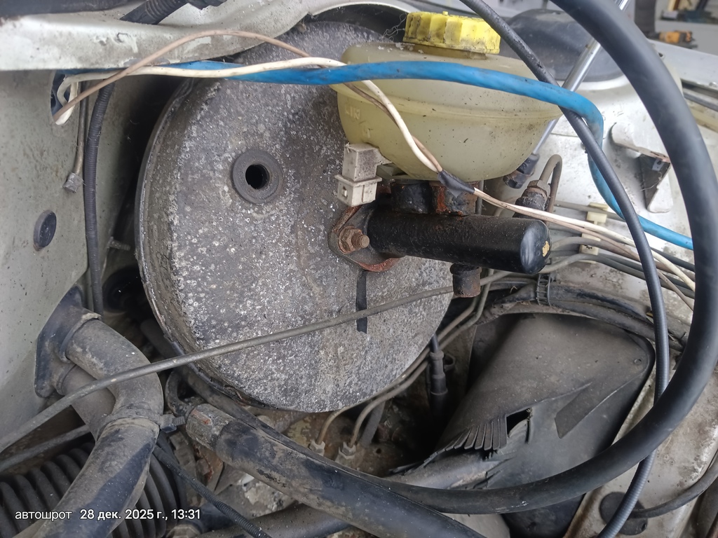 Audi 100 C4 (1990—1994) для ВУТ+цилиндр