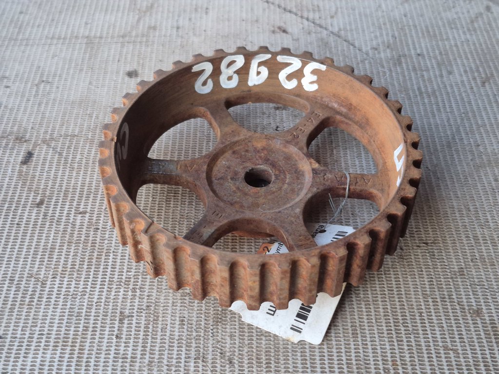 Renault Symbol I рестайлинг 2 (2006—2008) для Шестерня распредвала