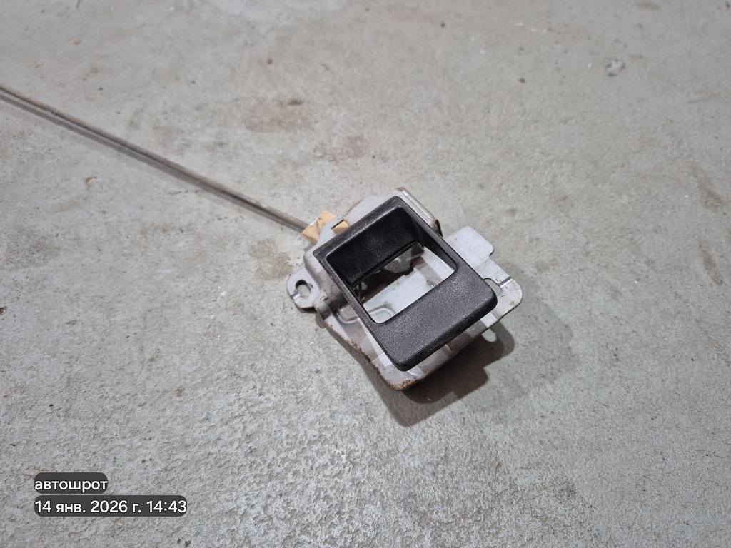 Land Rover Defender I рестайлинг (2007—2016) для Крючок двери задней правой