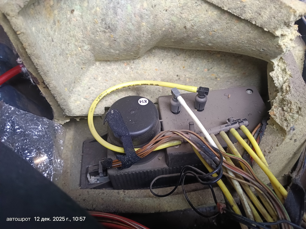 Mercedes-Benz E-класс W210/S210 (1995—1999) для Компрессор вакуумный центрального замка