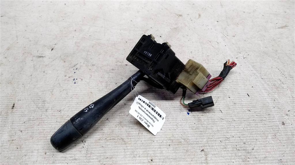 Nissan Maxima J30 (1988—1994) для Переключатель поворотов