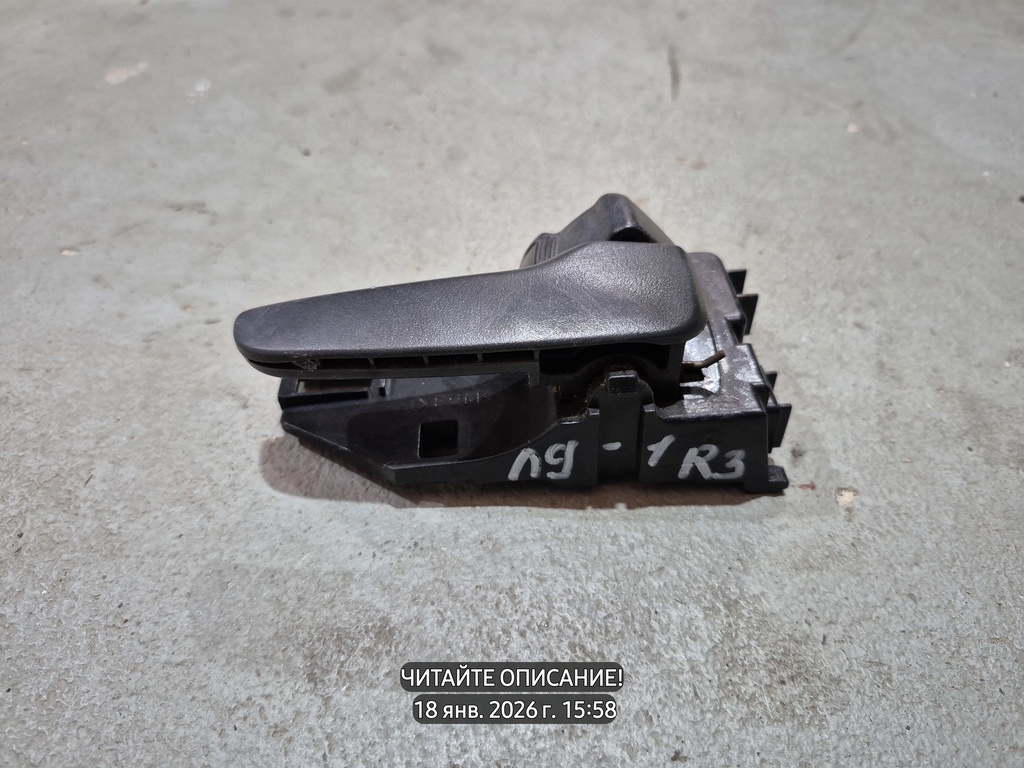 Mitsubishi Lancer IX (2000—2007) для Крючок двери задней правой