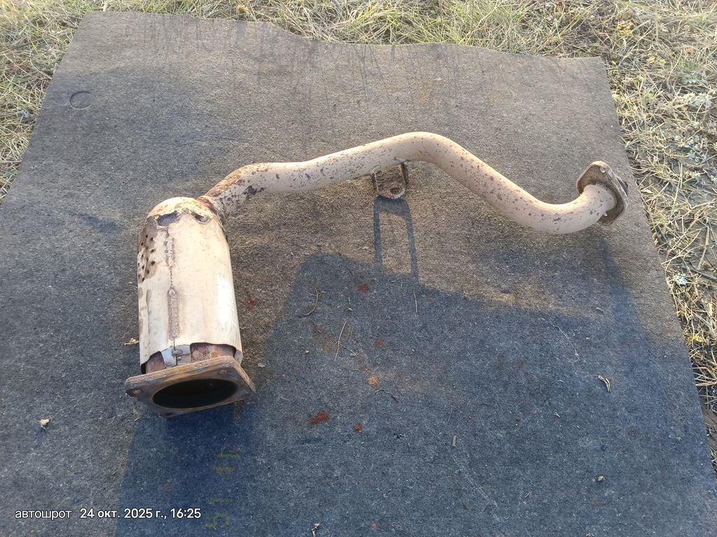 Citroen C4 I (2004—2014) для Приемная труба глушителя