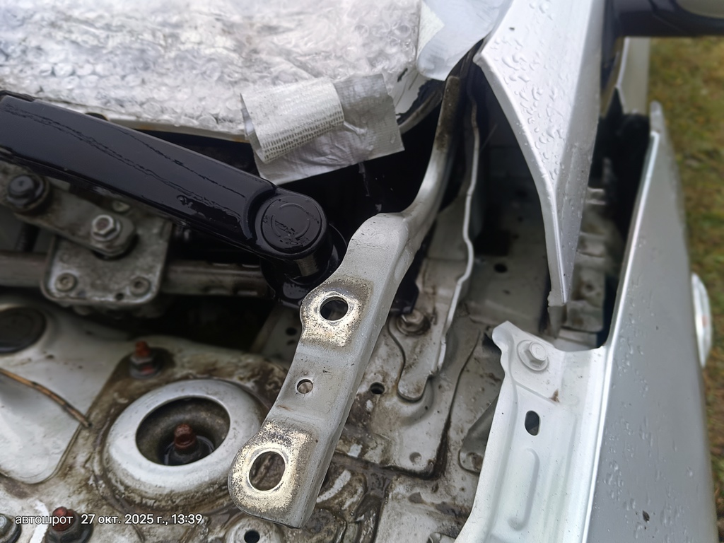 KIA Ceed JD (2012—2015) для Петля капота пара