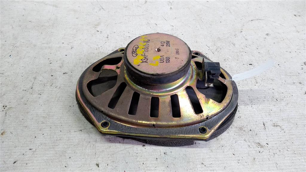 Ford Focus I (1998—2004) для Динамик с двери