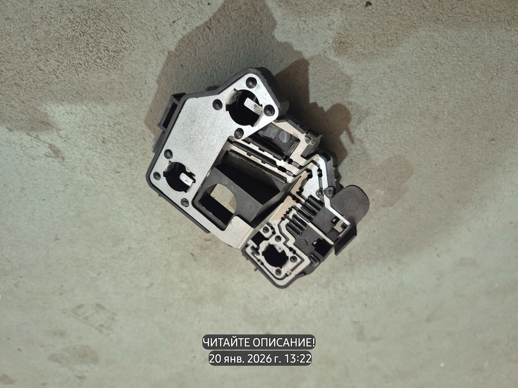 Peugeot 206 I (1998—2012) для Плата заднего фонаря левого