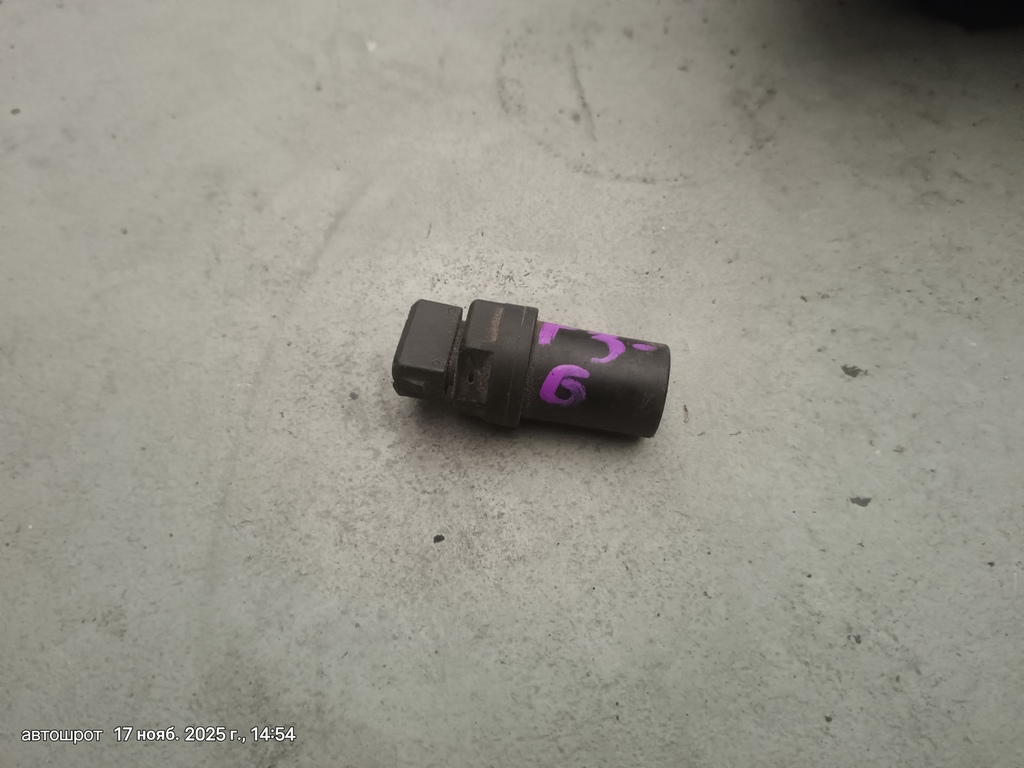 VOLKSWAGEN Golf Mk3 (1991—2000) для Датчик скорости эл часть