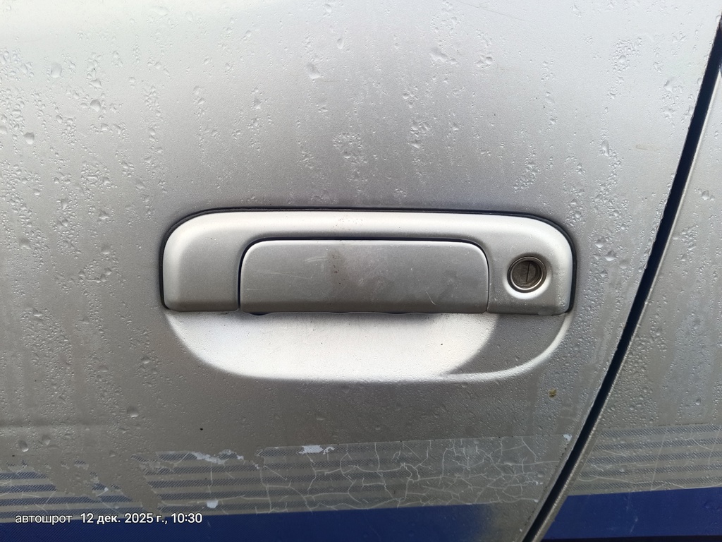 Toyota Hiace Regius I (1997—1999) для Ручка двери наружная передней левой