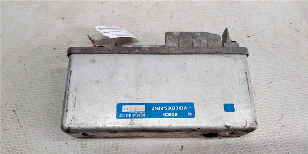 Mercedes-Benz E-класс W124/S124/C124/A124 (1984—1997) для ЭБУ ABS