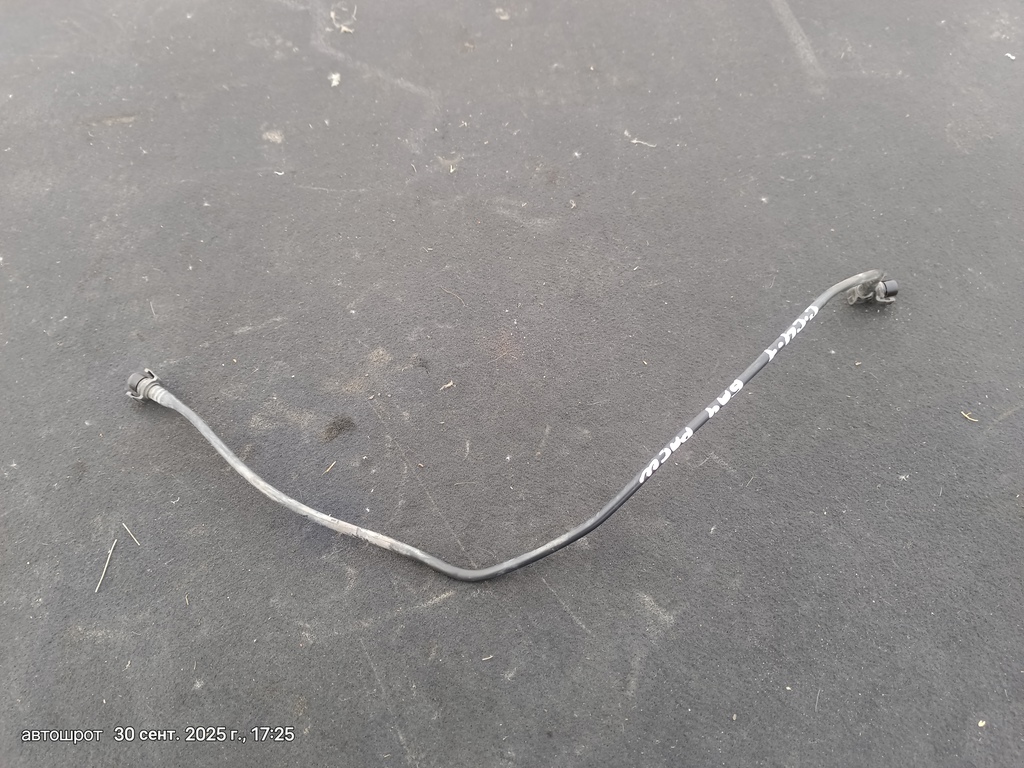 Citroen C4 I (2004—2014) для Трубка бачка расширительного ДВС