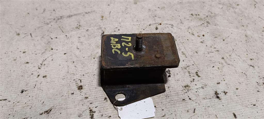 Mitsubishi Pajero II (1991—1997) для Опора ДВС (подушка)