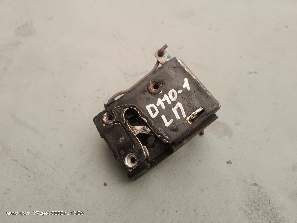 Land Rover Defender I рестайлинг (2007—2016) для Замок двери передней левой