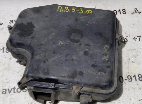 VOLKSWAGEN Passat B5 (1996—2001) для Корпус блока предохранителей