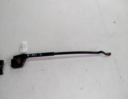 Поводок стеклоочистителя переднего для Audi 100 C3 (1982—1988)  запчасти бу