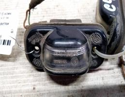 Фонарь подсветки номера для Audi 100 C4 (1990—1994)  запчасти бу