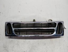 Решетка радиатора для SAAB 9000  запчасти бу