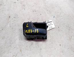 Крючок двери задней левой для VOLKSWAGEN Passat B3 (1988—1993)  запчасти бу