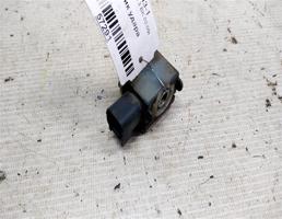 Датчик удара для Mazda 3 BK (2003—2006)  запчасти бу