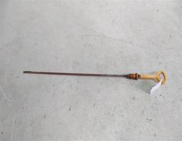 Щуп масляный для Audi 80 B4 (1991—1996)  запчасти бу