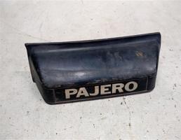 Накладка двери багажника для Mitsubishi Pajero II (1991—1997)  запчасти бу