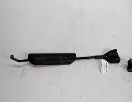 Поводок стеклоочистителя переднего для Audi 100 C3 (1982—1988)  запчасти бу