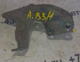 Крепление рулевых тяг для Audi 80 B3 (1986—1991)  запчасти бу