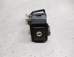 Кнопка открывания багажника личинка для VOLKSWAGEN Passat B3 (1988—1993)  запчасти бу