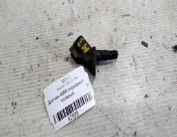 Датчик АВS передний правый для Mazda 3 BK (2003—2006)  запчасти бу