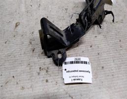 Крепление радиатора для Nissan Qashqai I (2006—2010)  запчасти бу