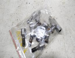 Болт колесный км-т для Mercedes-Benz A-класс W168 (1997—2001)  запчасти бу