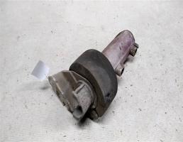 Кронштейн бампера заднего правый для Audi 80 B4 (1991—1996)  запчасти бу