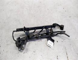 Рампа топливная для Mazda 323 BA (1994—2000)  запчасти бу