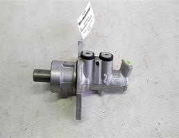 Цилиндр тормозной главный для Mercedes-Benz E-класс W210/S210 рестайлинг (1999—2003)  запчасти бу