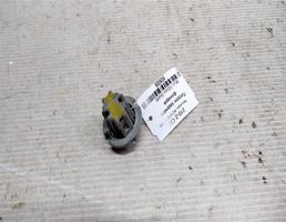 Патрон заднего фонаря для Mercedes-Benz E-класс W210/S210 (1995—1999)  запчасти бу