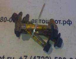 Болт регулировки развала для Mercedes-Benz E-класс W124/S124/C124/A124 (1984—1997)  запчасти бу