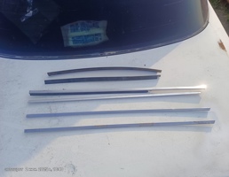 Молдинг стекла двери км-т для Toyota Chaser X80 (1988—1992)  запчасти бу