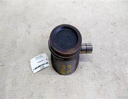 Поршень для Audi 80 B4 (1991—1996)  запчасти бу