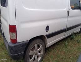 Крыло заднее правое для Peugeot Partner I рестайлинг (2002—2012)  запчасти бу