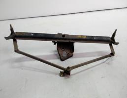 Трапеция стеклоочистителя для Audi 100 C3 (1982—1988)  запчасти бу