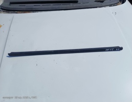 Молдинг стекла двери передней правой для Renault Logan I (2004—2009)  запчасти бу