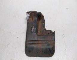 Брызговик передний левый для Mitsubishi Pajero II (1991—1997)  запчасти бу