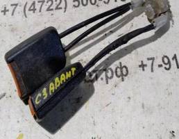 Замок ремня безопасности для Audi 100 C3 (1982—1988)  запчасти бу