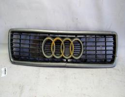 Решетка радиатора для Audi 80 B4 (1991—1996)  запчасти бу